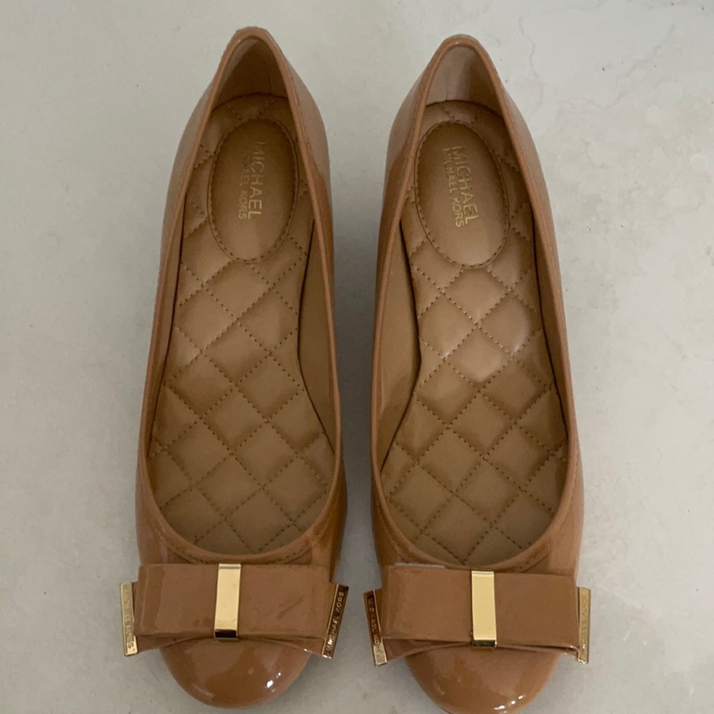 Michael Kors Nude Patent low heel shoes